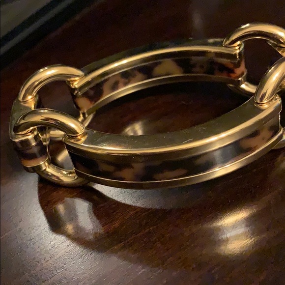 Michael Kors Tortoise Bracelet - Picture 2 of 2